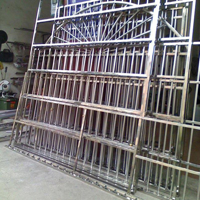 廠家直銷紗窗 供應(yīng)金鋼防盜紗窗 中山防盜紗窗經(jīng)銷商