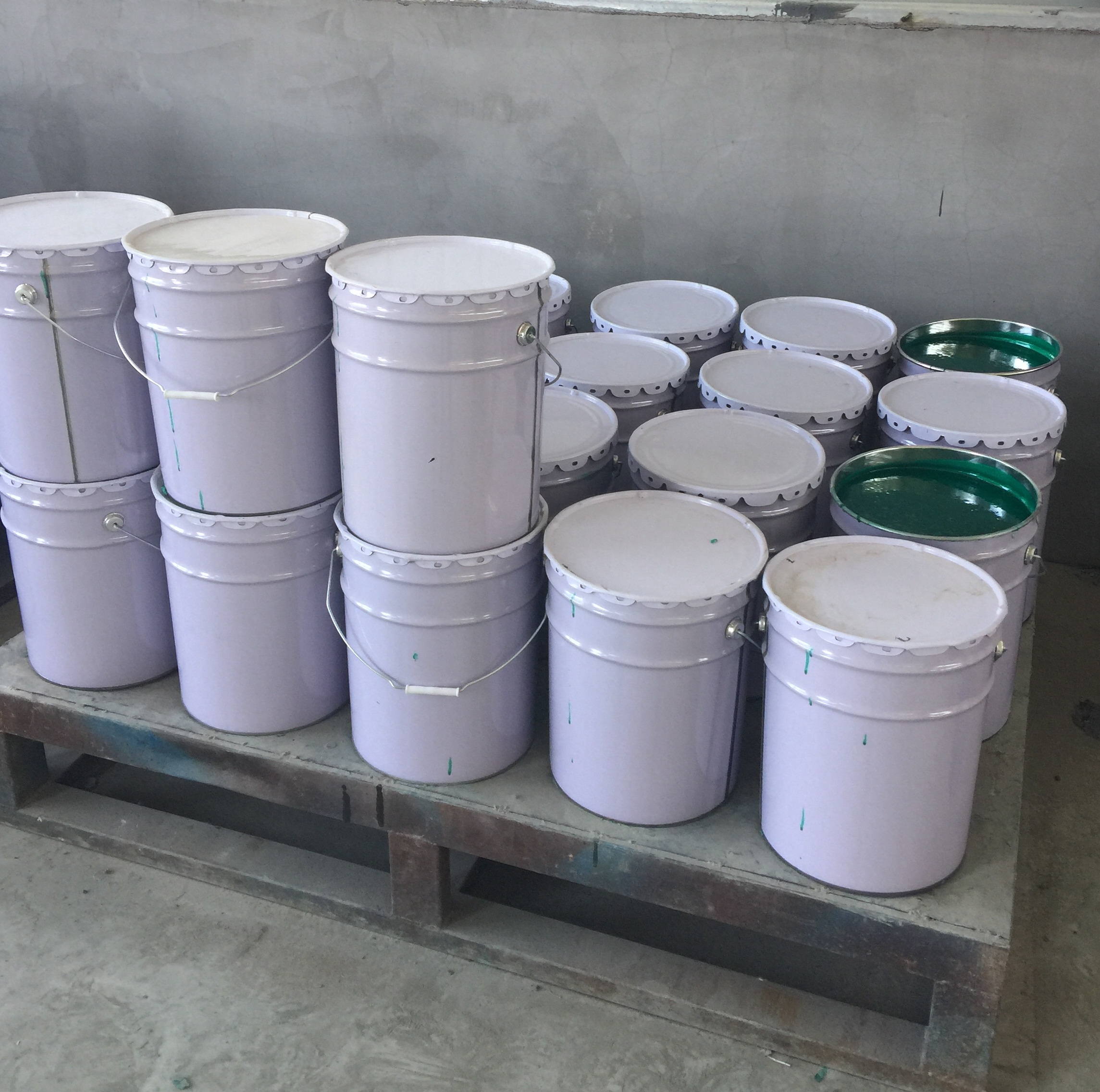 玻璃鱗片膠泥廠家@防腐材料哪種好？鑫躍玻璃鱗片膠泥