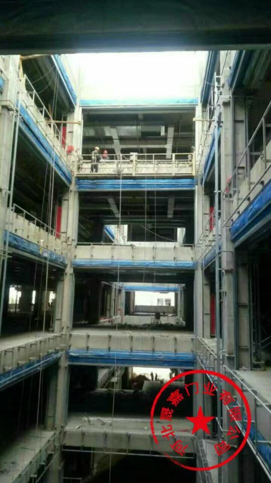 防火卷簾門鋼質，無機布 防火卷簾門鋼質無機布 晟嘉防火卷簾門鋼質無機布