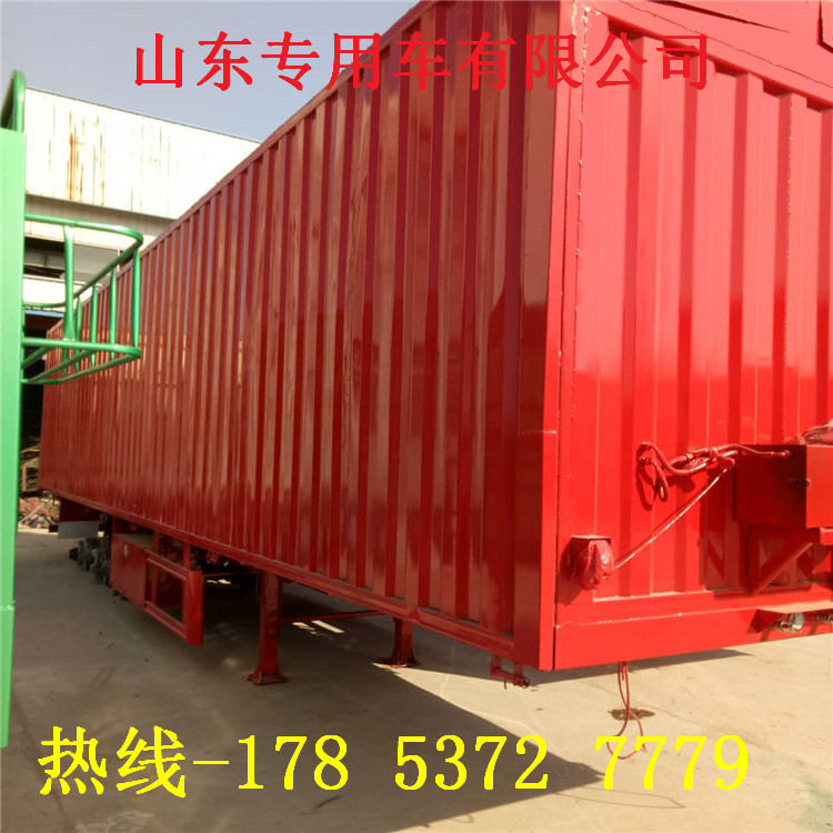 13米勾機板半掛車