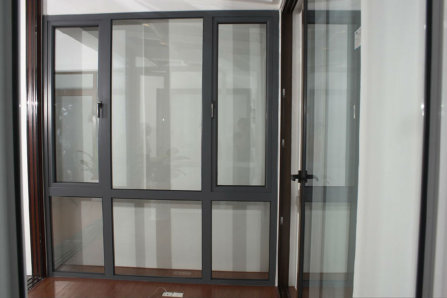 斷橋鋁門窗封陽(yáng)臺(tái)平開(kāi)推拉隔音隔熱