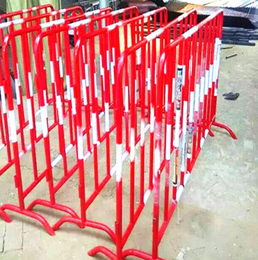 《市政護(hù)欄網(wǎng)》廠家直銷市政護(hù)欄網(wǎng)，熱鍍鋅護(hù)欄網(wǎng)