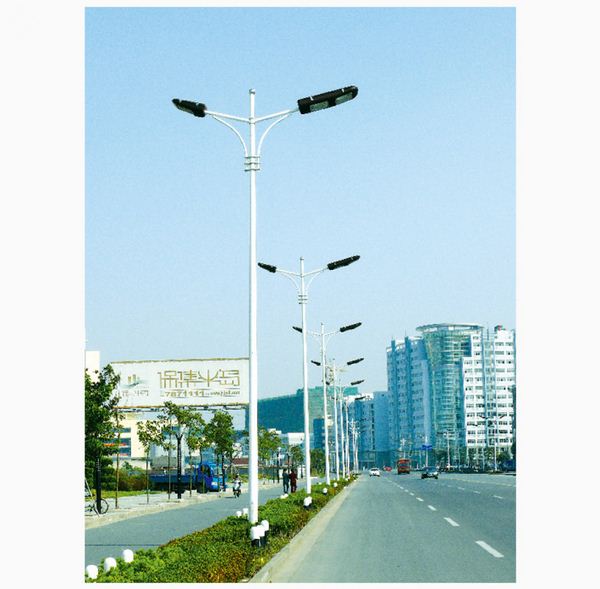 供應(yīng)全國公路照明燈桿，高強(qiáng)度桿 照明路燈桿
