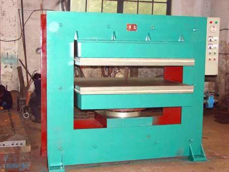 出售1000噸硫化機(jī) 1000噸硫化機(jī)供應(yīng) 1000噸硫化機(jī)價(jià)格