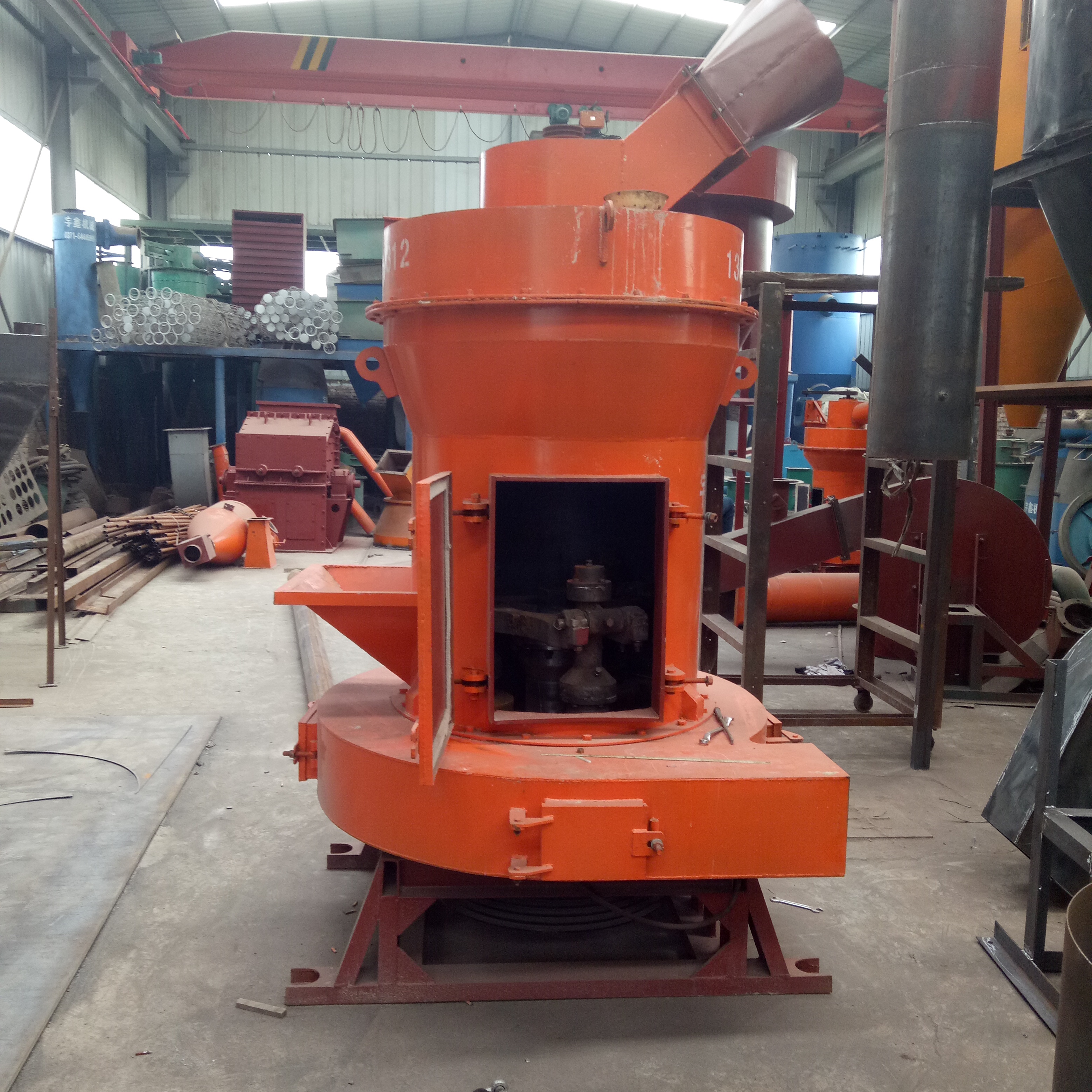 3R1815雷蒙磨 廠家直銷 耐磨性高 運(yùn)作平穩(wěn) 質(zhì)優(yōu)價(jià)廉