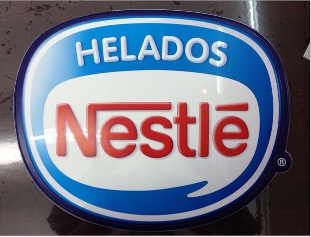 東莞加厚真空 對(duì)位展示架彩色車標(biāo)方位標(biāo)識(shí)牌吸塑