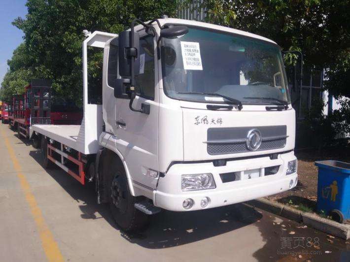 凱馬小挖機拖車（藍(lán)牌）60 挖機平板拖車廠家