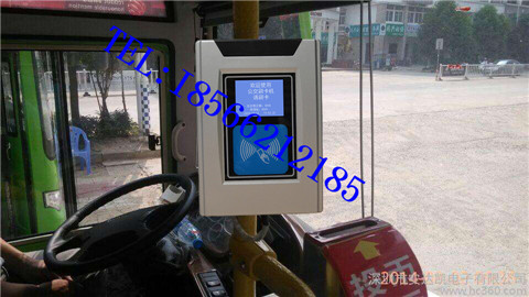 公交刷卡機(jī)帶語(yǔ)言播報(bào)的刷卡機(jī)-公交刷卡機(jī)-公交刷卡機(jī)收費(fèi)