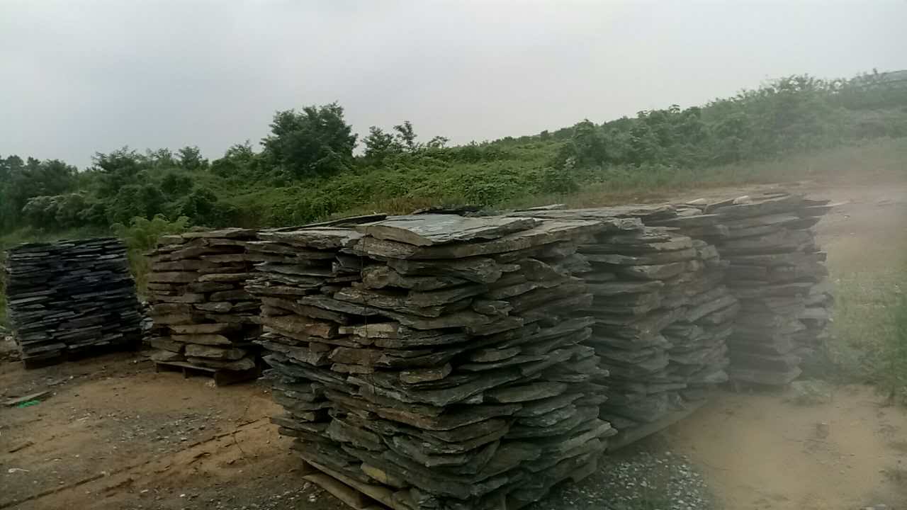 石材規(guī)格可定制 黑色亂形青石板 園林別墅景觀鋪路石天然石材文化石