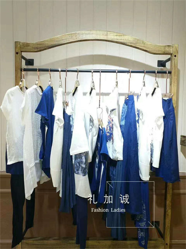 麗比多品牌折扣女裝批發(fā)，麗比多品牌庫(kù)存女裝批發(fā)，麗比多品牌折扣店