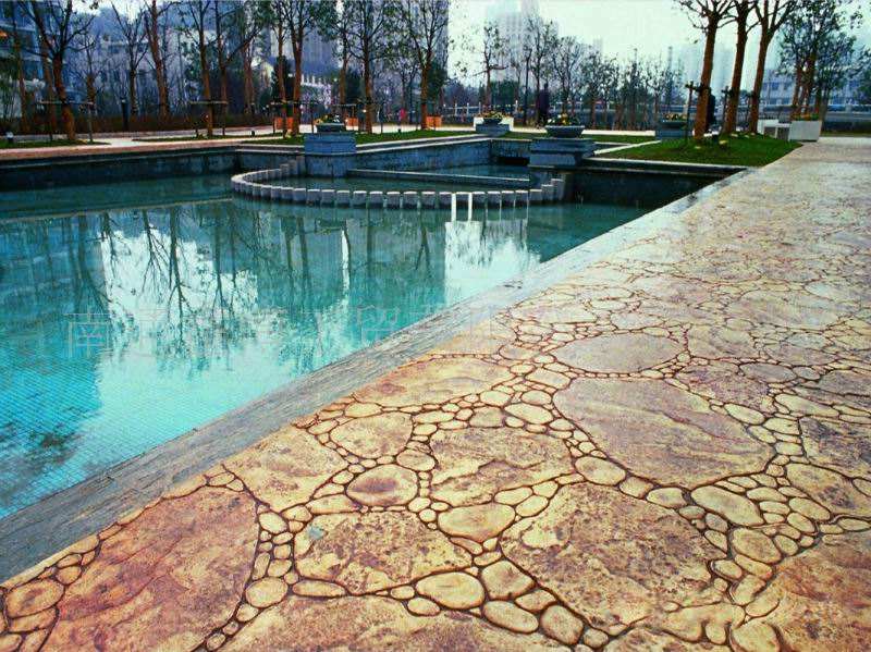 抗沖擊強(qiáng)度壓模地坪多少錢