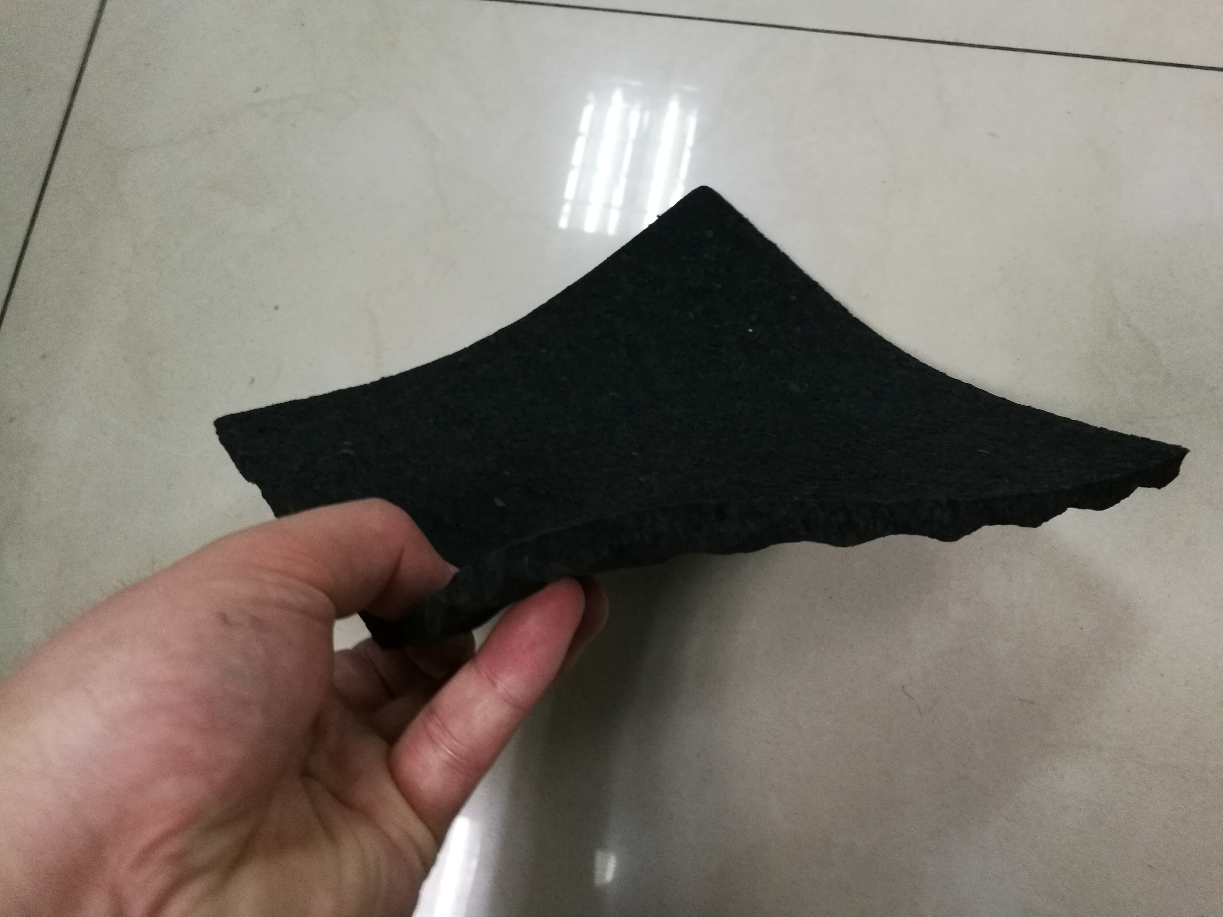 橡膠地面減振墊