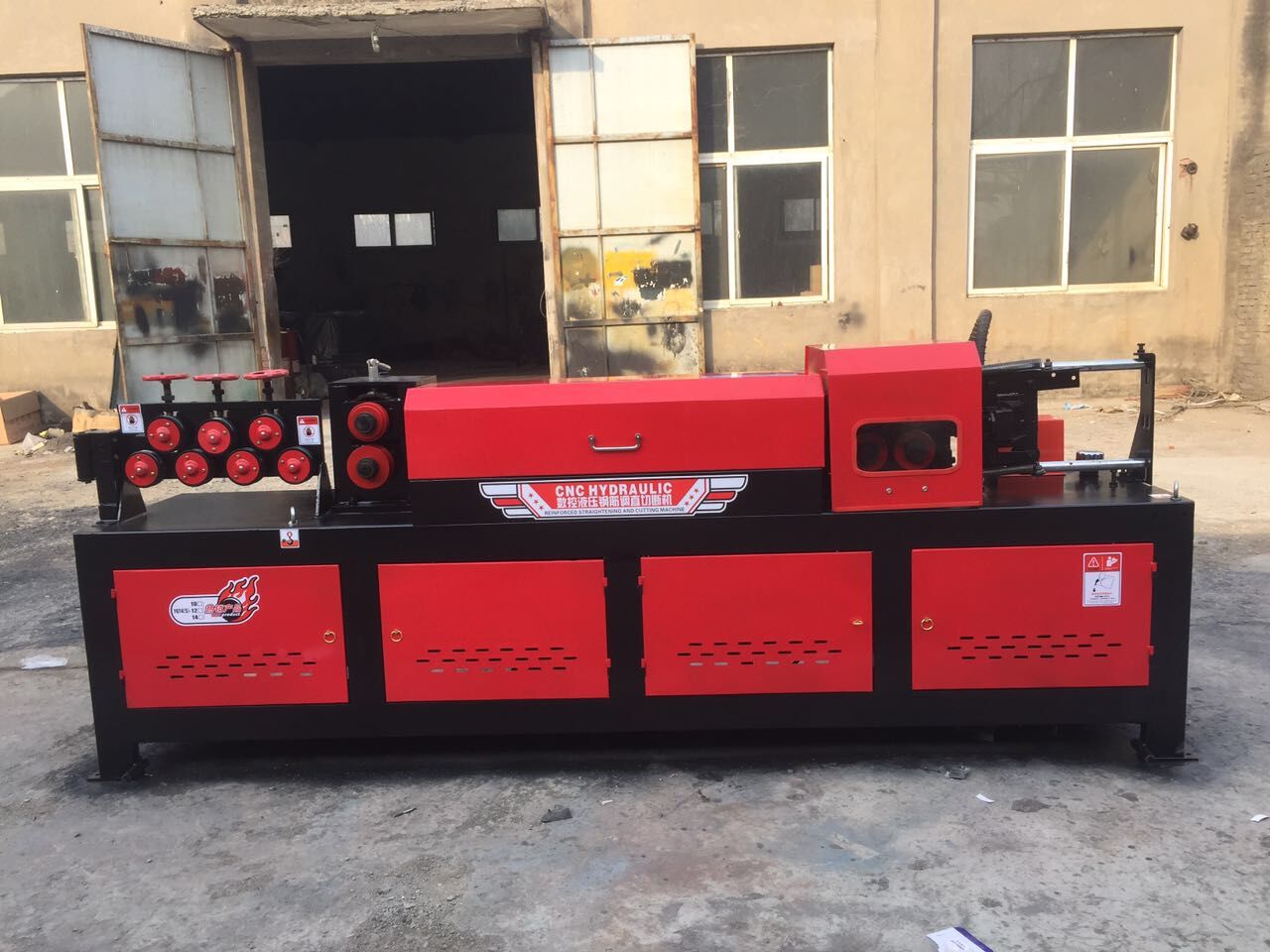 數(shù)控鋼筋調(diào)直切割機(jī)邢臺(tái)樂豪機(jī)械18632073773直銷