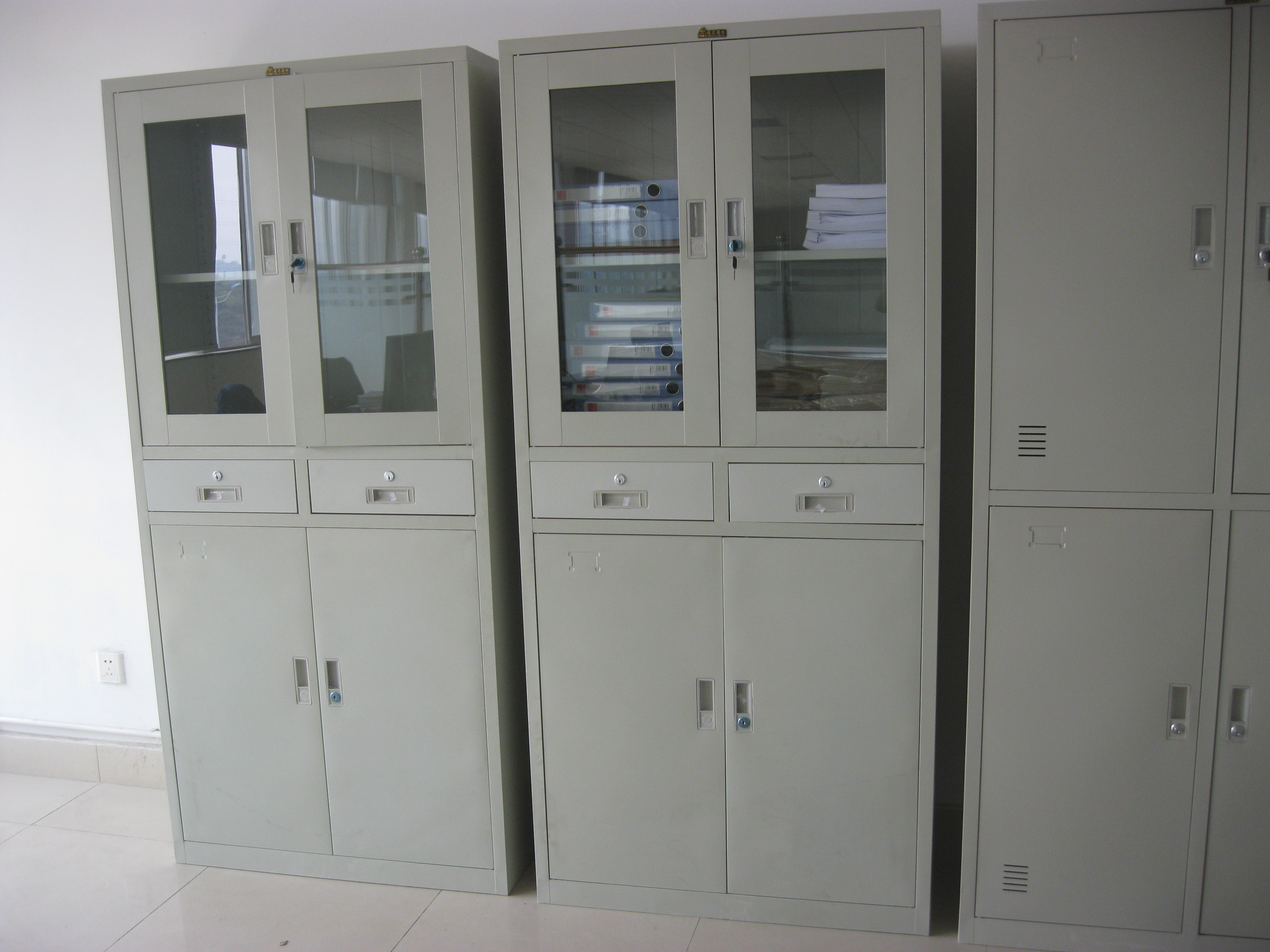 辦公室文件柜鐵皮文件柜玻璃對(duì)開門