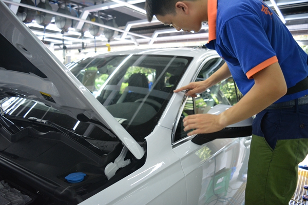 您不一定聽說過的產(chǎn)品，重慶壹捷英國(guó)進(jìn)口WINS隱形車衣！ WINS保護(hù)膜