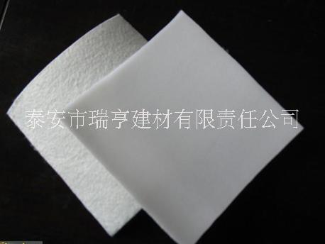 HDPE土工膜 HDPE土工膜廠家 HDPE土工膜供應(yīng) HDPE土工膜哪家好