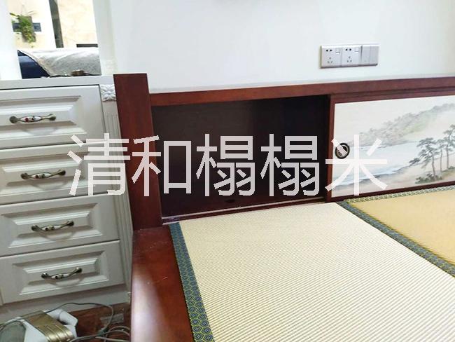 四川榻榻米定制日式簡約榻榻米臥室榻榻米定制集測量設(shè)計(jì)生產(chǎn)運(yùn)輸安裝售后為一體的專業(yè)榻榻米定制