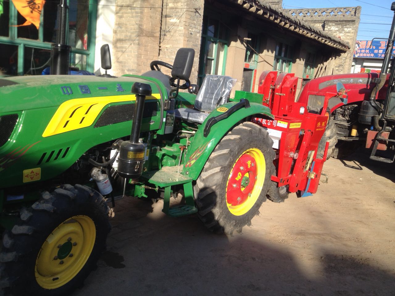交城縣收割機(jī)供應(yīng)   播種機(jī)供應(yīng)