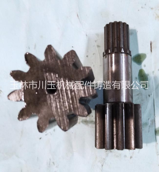 13-6小型挖掘機(jī)配件 4模回轉(zhuǎn)軸 13-8回轉(zhuǎn)減速箱