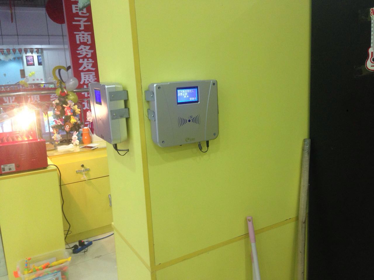 供應(yīng)大鵬食堂IC卡刷卡消費(fèi)機(jī)、IC卡一卡通系統(tǒng)