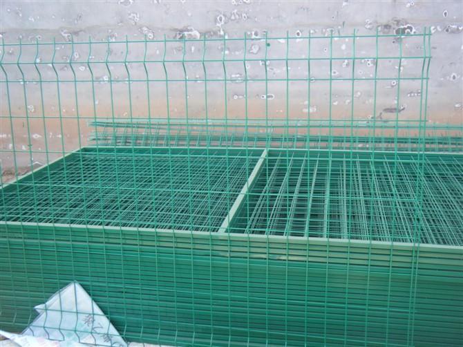 公路護(hù)欄網(wǎng)、橋梁防護(hù)網(wǎng)、車間隔離