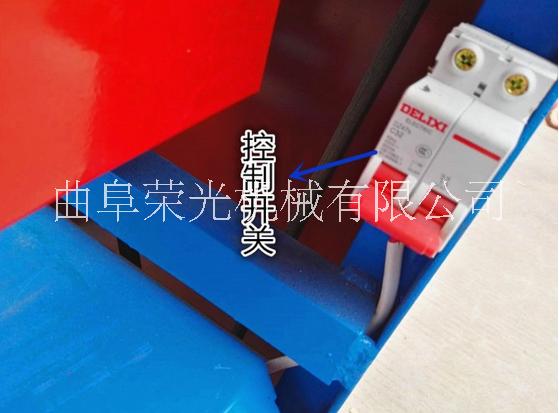 小型板栗脫殼機 優(yōu)質(zhì)板栗脫殼機 板栗脫蓬剝殼機 生產(chǎn)廠家