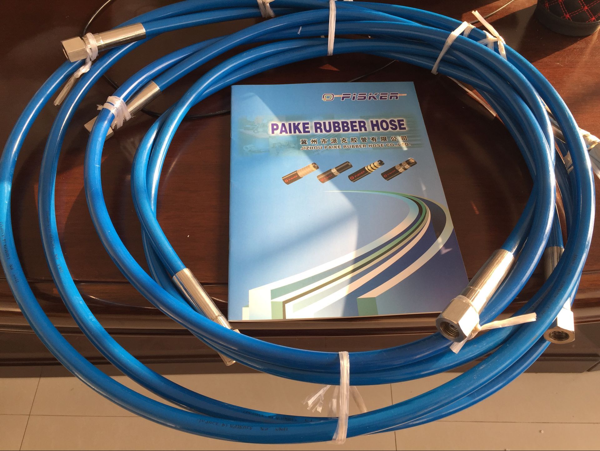 SAE100R7R8尼龍樹(shù)脂管長(zhǎng)期供應(yīng)