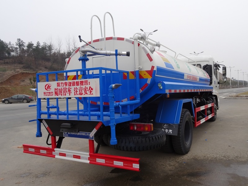 灑水車 供應(yīng)灑水車，東風(fēng)福瑞卡灑水車