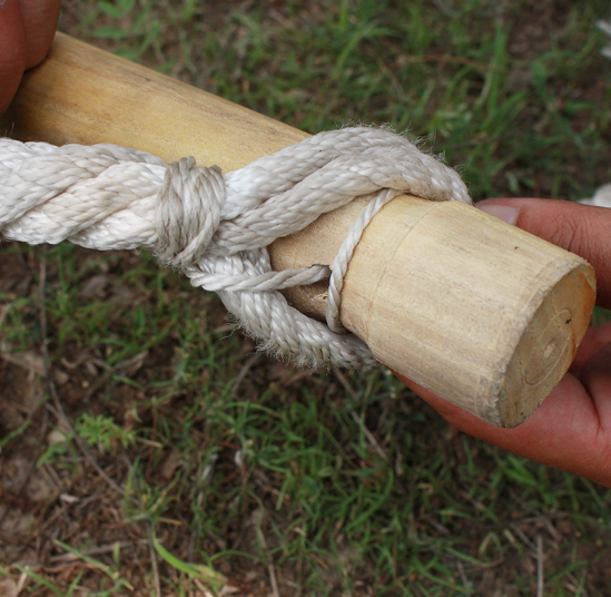 消防軟梯實(shí)木逃生安全繩梯尼龍繩應(yīng)急救生軟梯10米防滑攀爬梯廠家