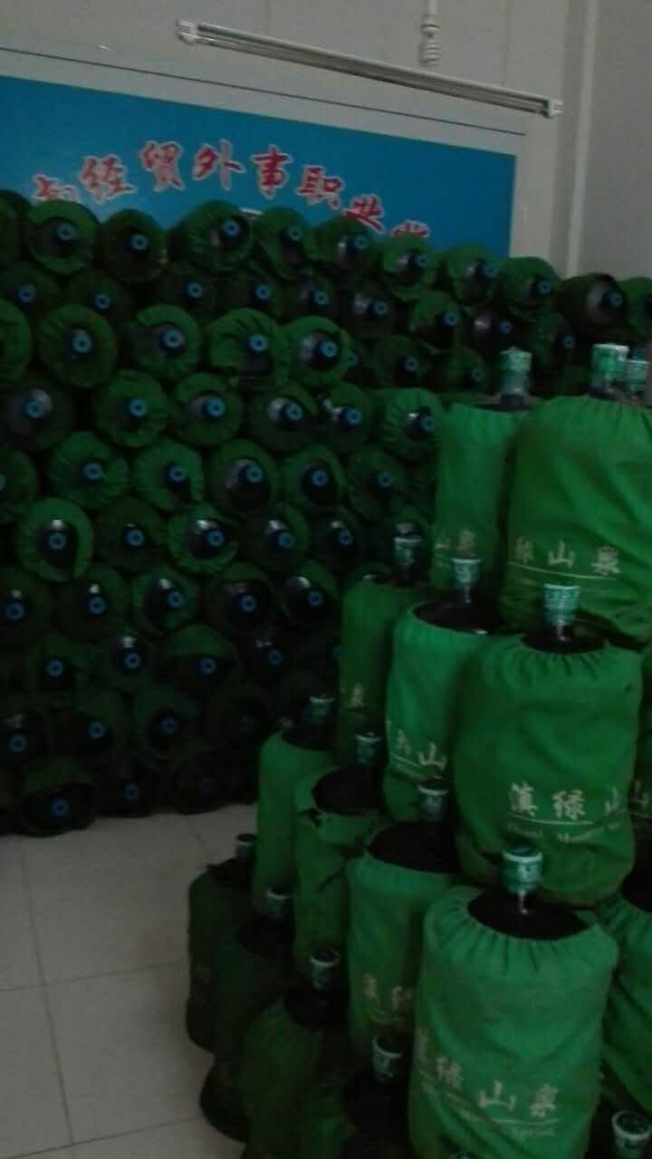 廠家供應(yīng)滇綠山泉純凈水   純凈水的用途