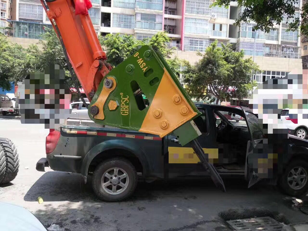 出售工兵鋼釬直徑100mm破碎錘