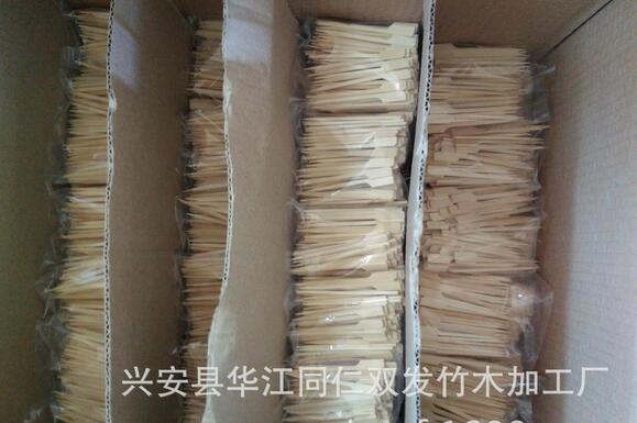 竹制燒烤簽12cm批發(fā)竹制燒烤簽廣西供應(yīng)鐵炮串