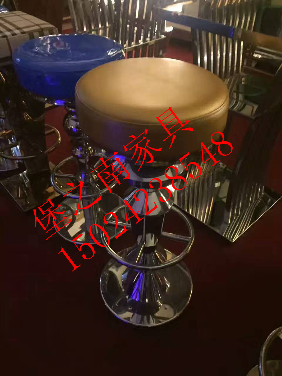 供應(yīng)佛山酒吧吧臺價格@佛山不銹鋼吧臺圖片@佛山會所吧臺