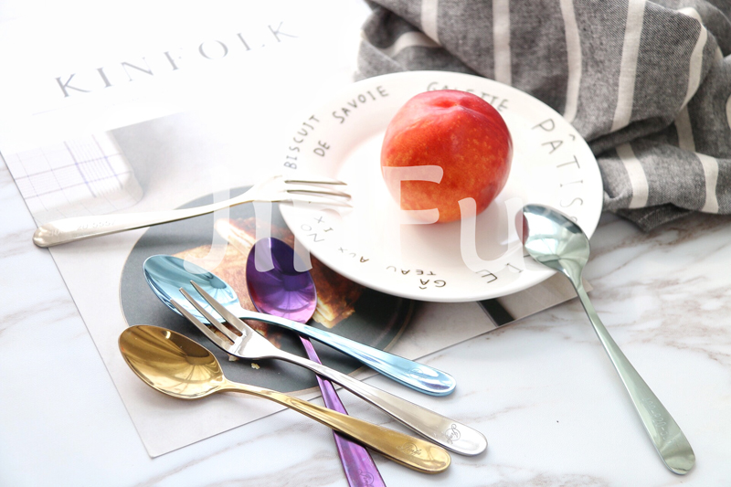 中國*金福鈦業(yè) 金屬鈦合金陽極氧化表面處理工藝