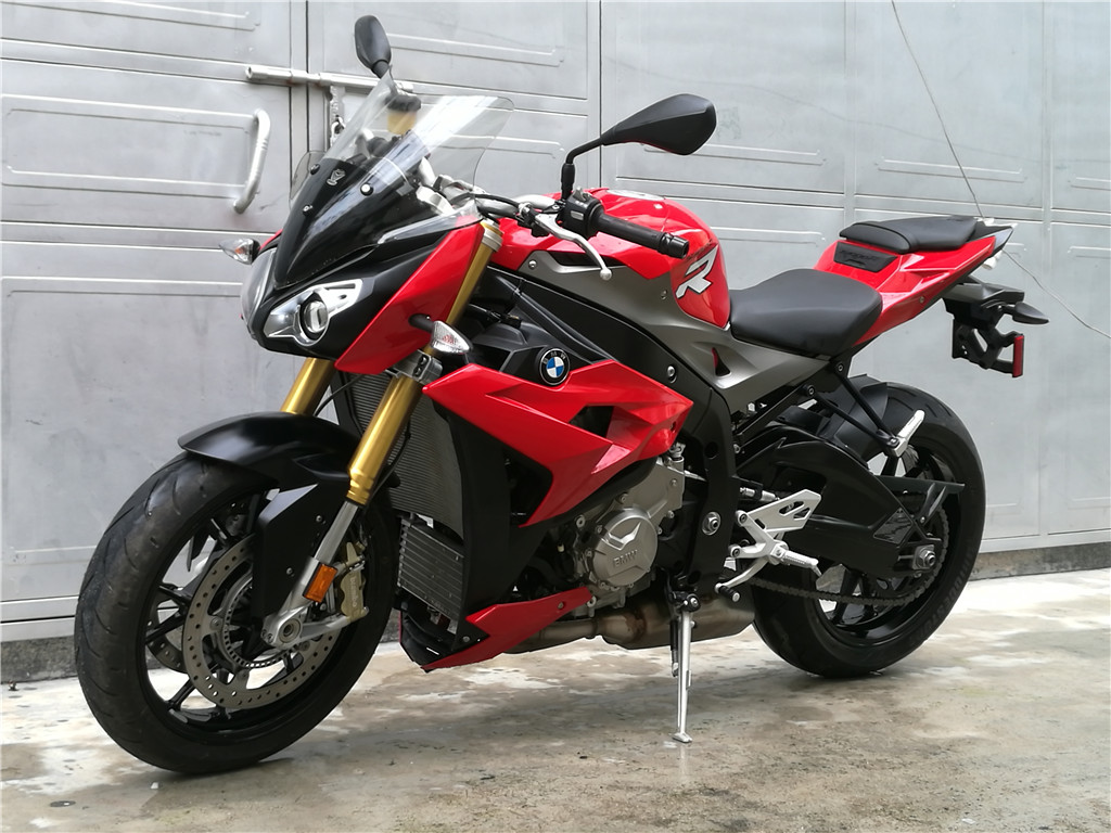 碣石二手摩托車商家直銷大排摩托車16年寶馬S1000R