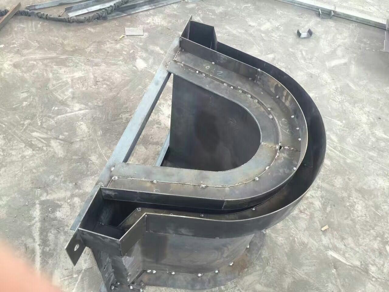 新型太原水利流水槽鋼模具、急流槽