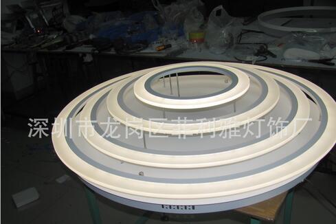 廠家直銷 個性餐廳藝術(shù)燈具LED圓形客廳吸頂燈時尚現(xiàn)代簡約大氣