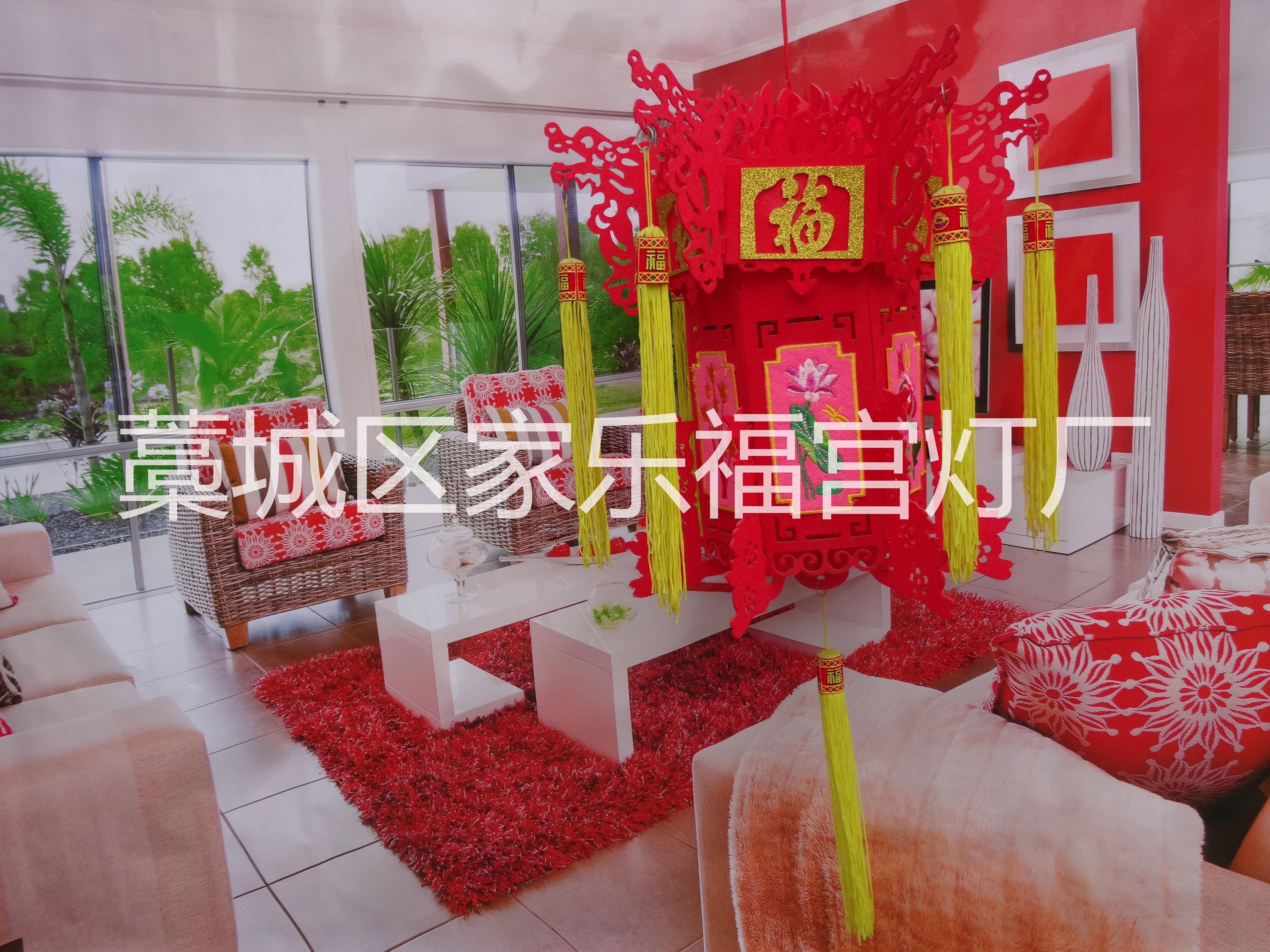 藁城區(qū)家樂福廠家直銷，無紡布燈籠，室內(nèi)結(jié)婚，節(jié)日裝飾，大紅燈籠。