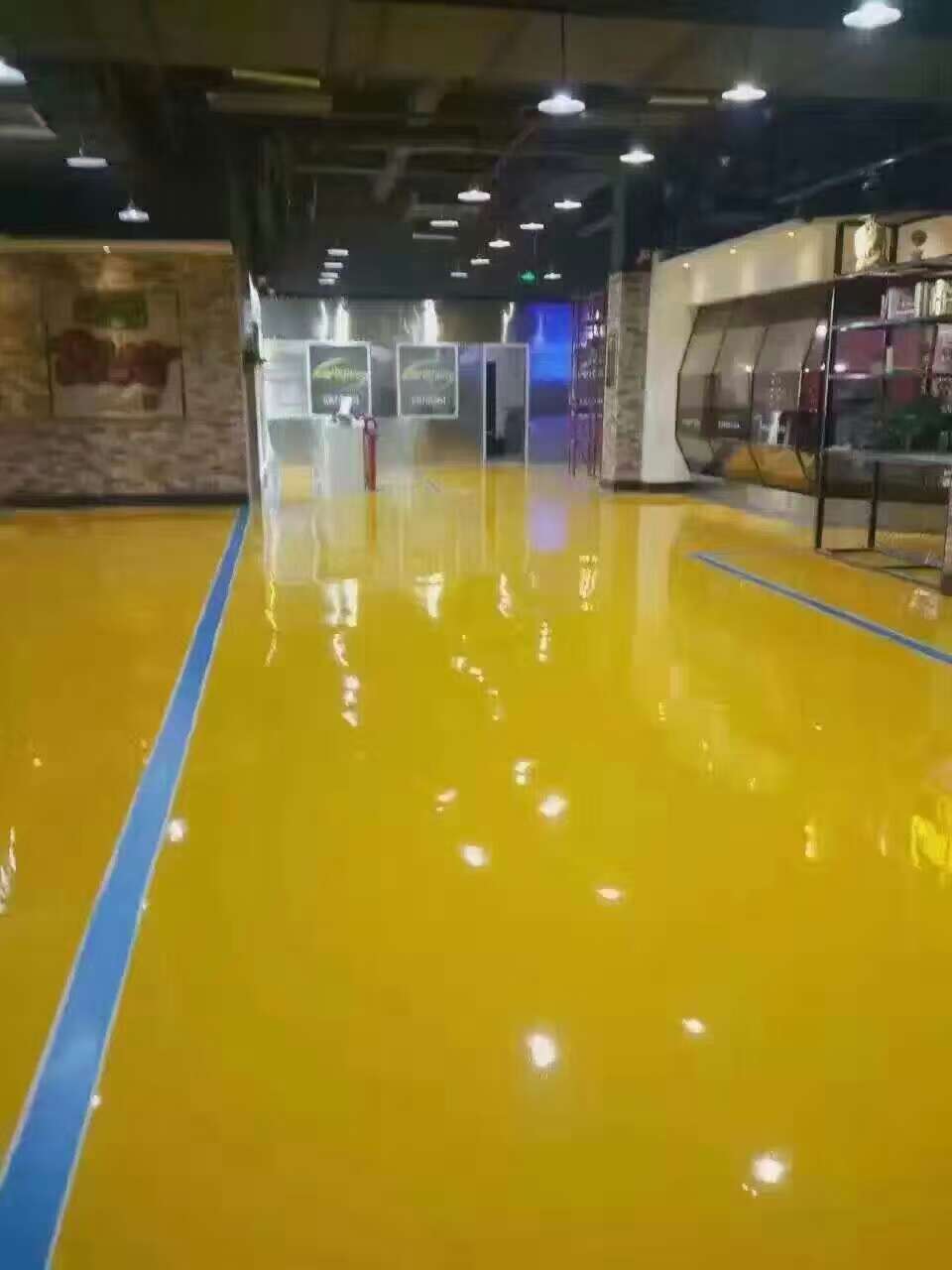 沃固斯供應長春無塵環(huán)氧樹脂自流平地坪施工