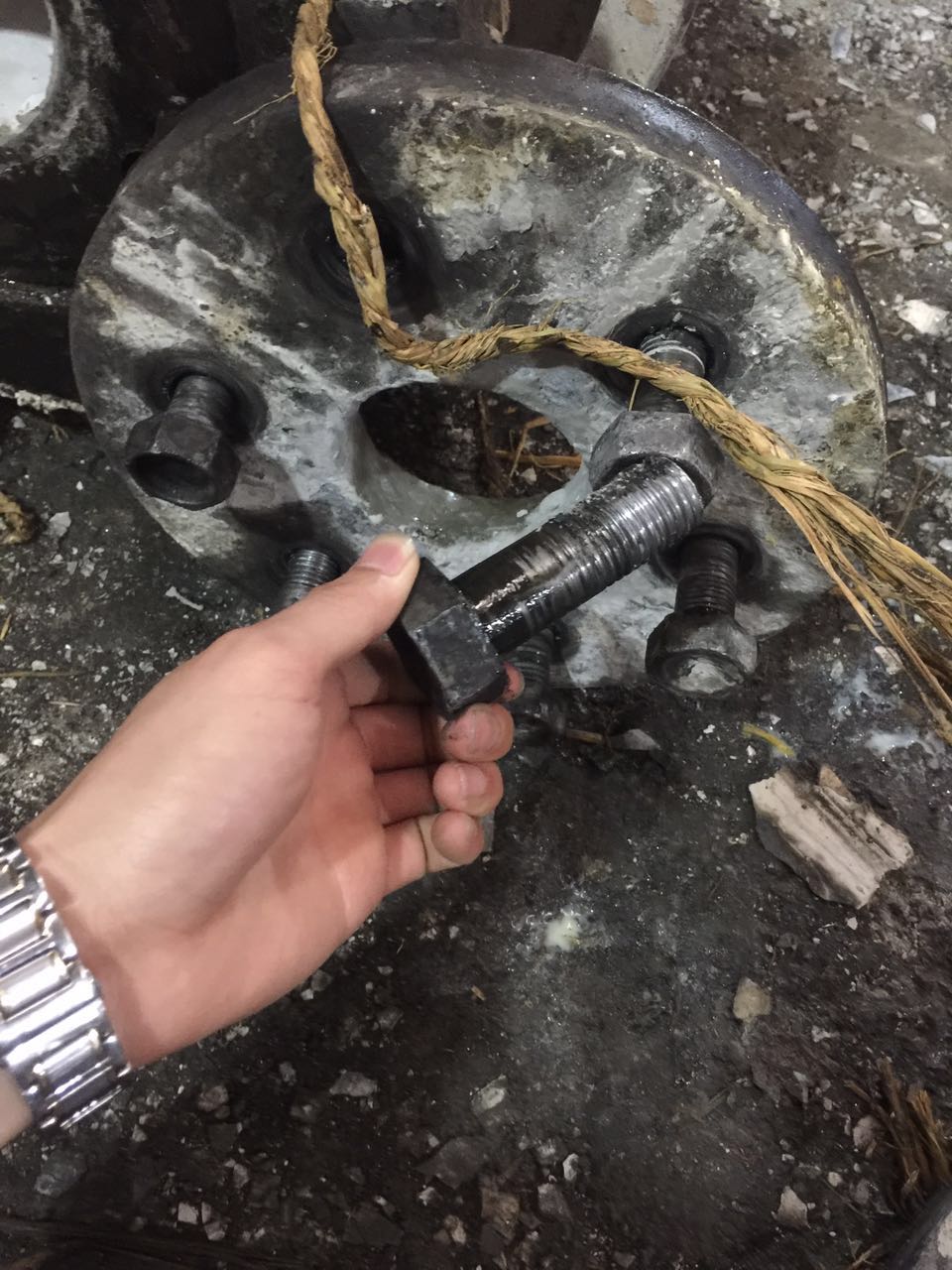 模邊油管樁模具模邊油干凈防銹