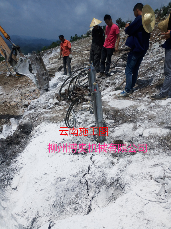 柳州博奧大力液壓分裂機(jī) 廣西柳州博奧液壓分裂機(jī)