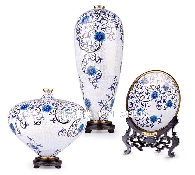 景泰藍(lán)銅胎掐絲琺瑯青花三寶