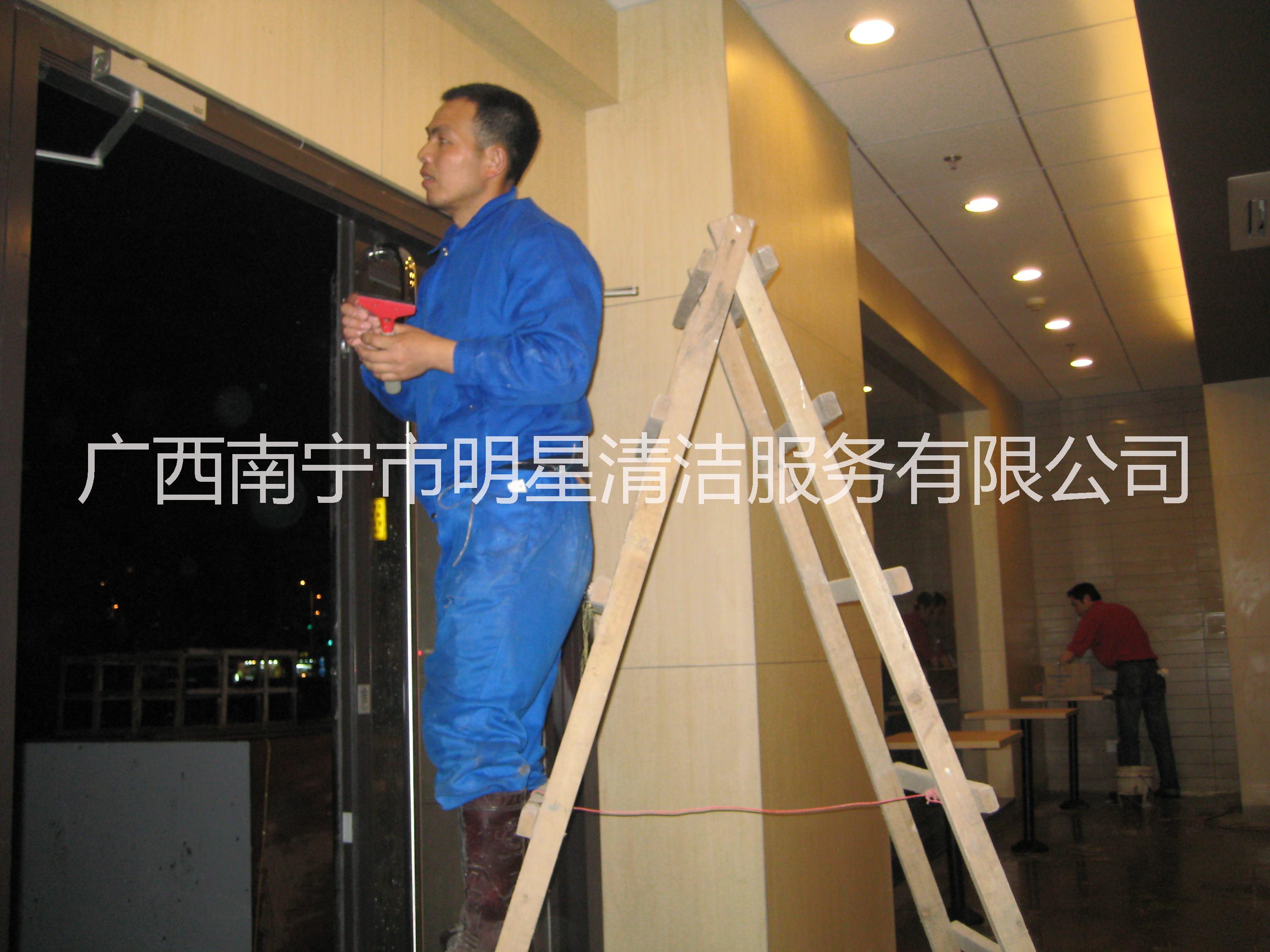 南寧工地雜物清理廣西室內(nèi)清洗保潔服務南寧衛(wèi)生清潔服務室內(nèi)清洗