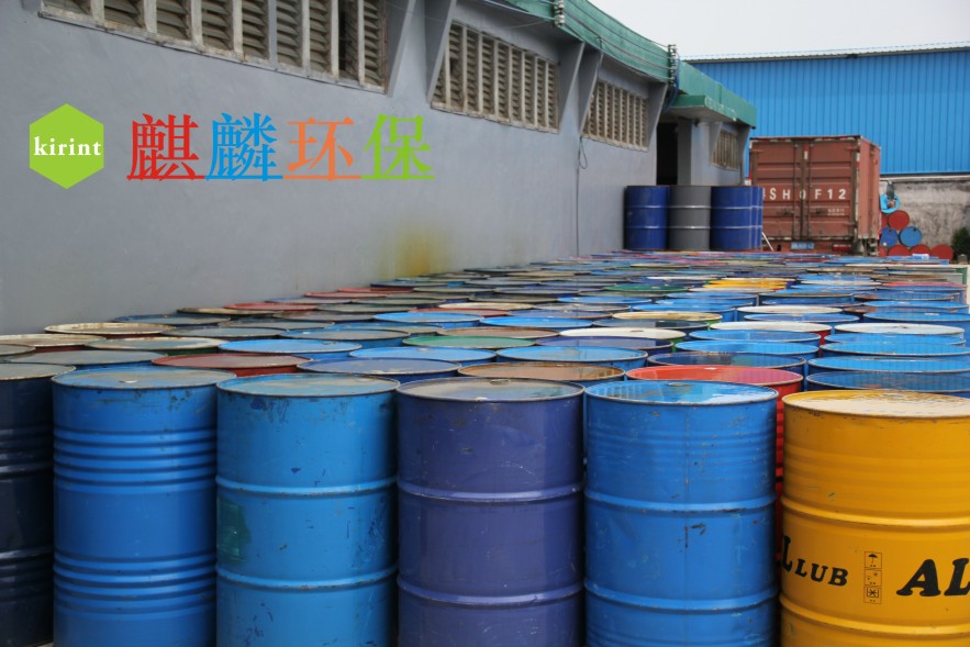 PC構(gòu)件脫模劑是一款專門為預(yù)制件量身訂制的脫模劑