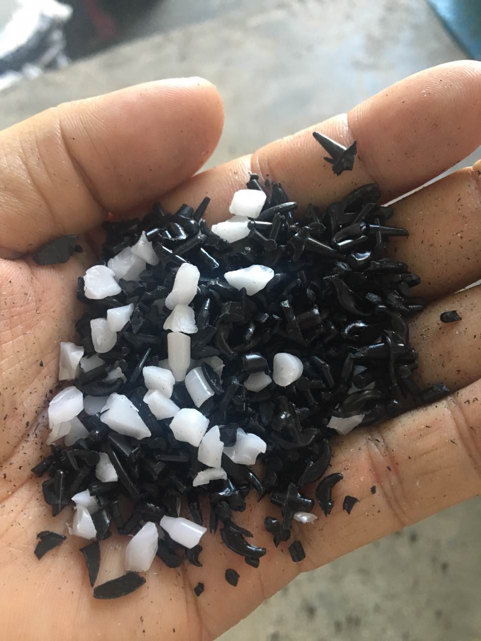POM杜邦500P一次黑色水口 杜邦500P 500P一次黑色水口  POM杜邦500P 現(xiàn)貨POM 現(xiàn)貨POM30d