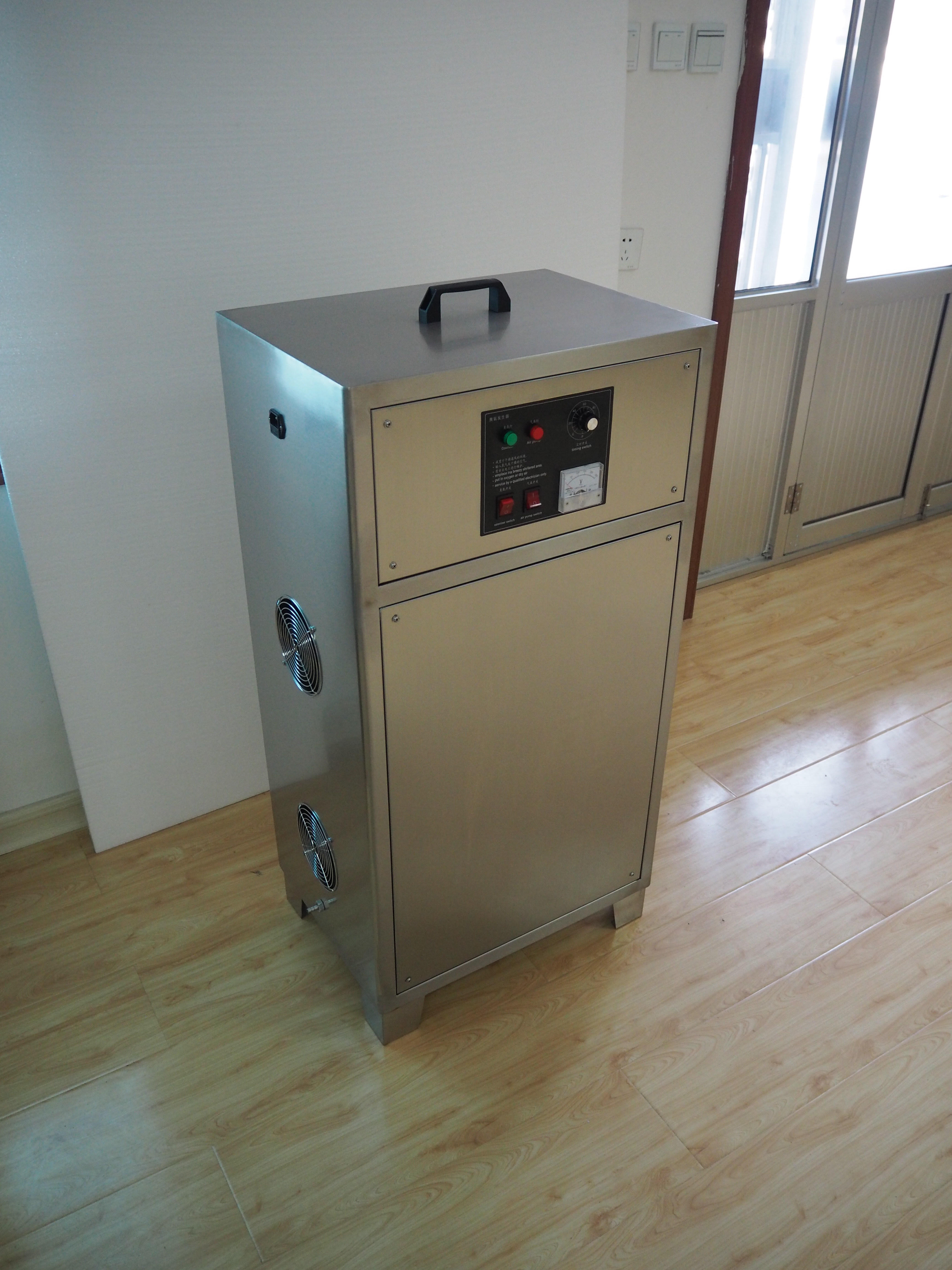 供應(yīng)遂寧臭氧發(fā)生器，遂寧臭氧發(fā)生器價格，遂寧臭氧發(fā)生器廠家