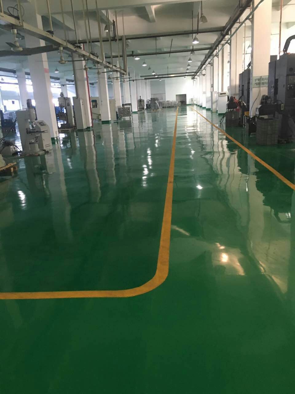 德曼環(huán)氧地坪漆-聚氨酯重慶廠家直銷-環(huán)氧自流平-環(huán)氧彩砂-復(fù)古底漆-罩光面漆-環(huán)氧彩砂 德曼環(huán)氧地坪漆-環(huán)氧彩砂