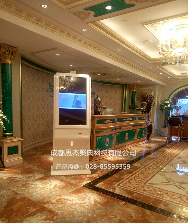 42寸定制款觸摸一體機(jī)成都思杰聚典查詢機(jī)生產(chǎn)商