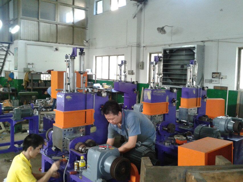 供應(yīng)昶豐小型密煉機(jī) 金屬粉末耐磨密煉機(jī)