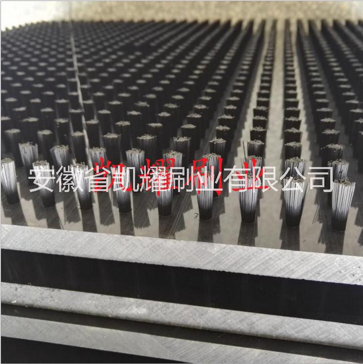 制刷廠直銷數(shù)控轉(zhuǎn)塔沖床配套毛刷臺(tái)面緩沖毛板刷可定制一件代發(fā) 工作 工作臺(tái)毛刷板